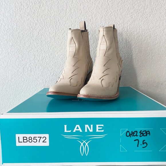 Lane CHELSEA Womens Cowboy Bootie 7.5 Western Ivory Short Cowgirl Ankle Boots - Picture 10 of 11